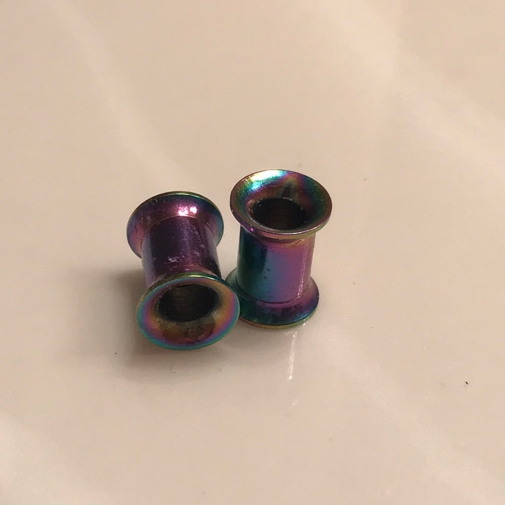 2g Ear Rainbow Tunnels